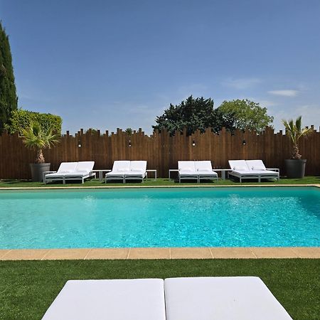 Hotel Le Saint-Genies Uzes Exterior photo